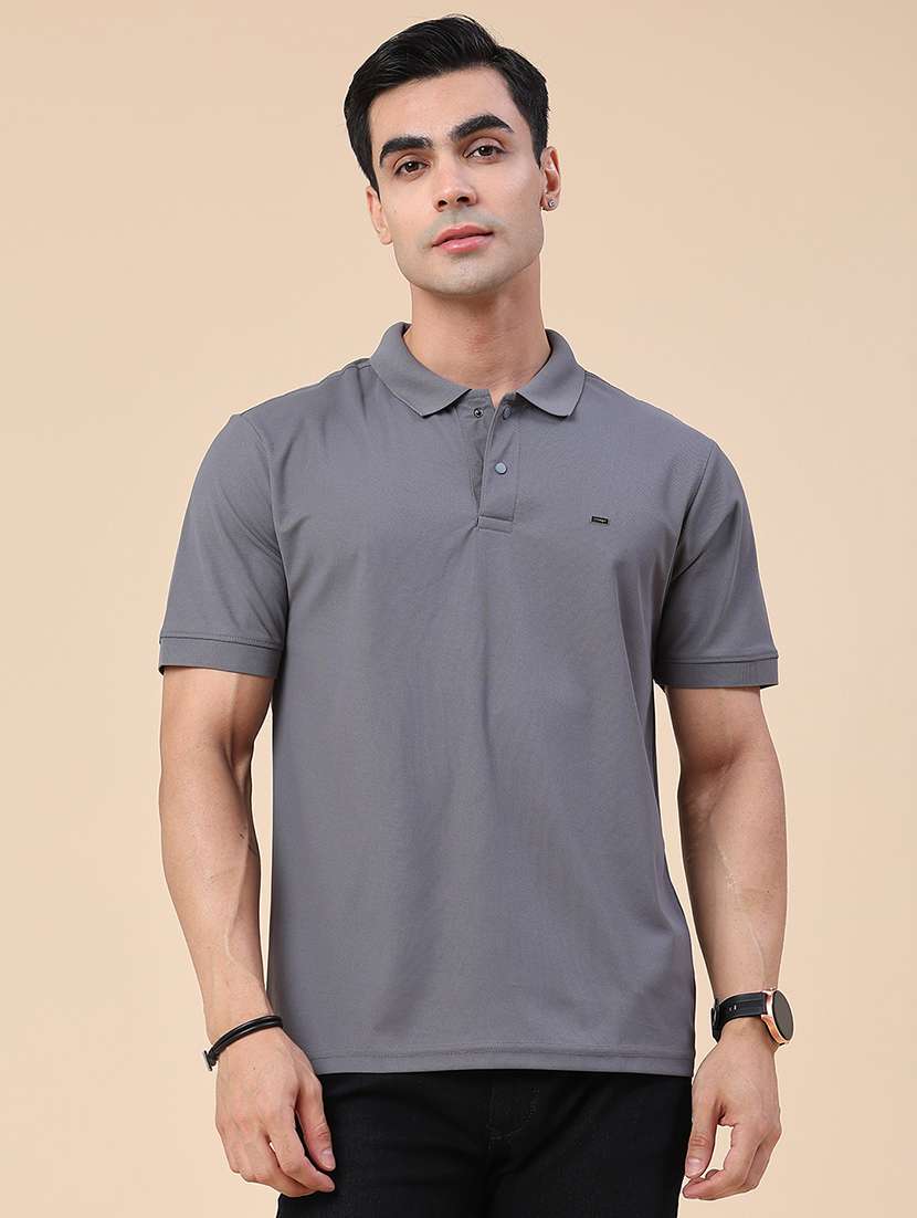Men Solid Short Sleeves Polo T-shirt - 22447164 -  Standard Image - 2