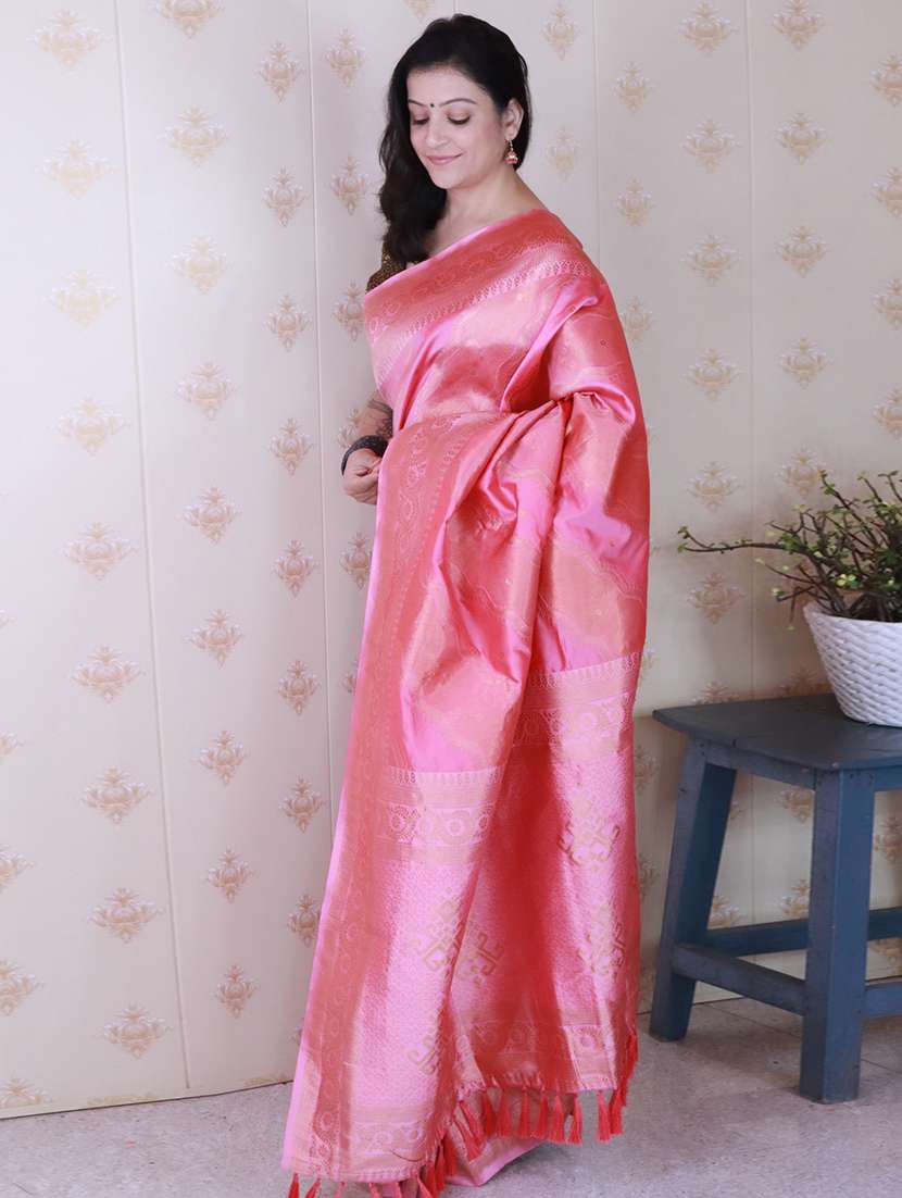 women self design banarasi saree with blouse - 22447556 -  Standard Image - 2