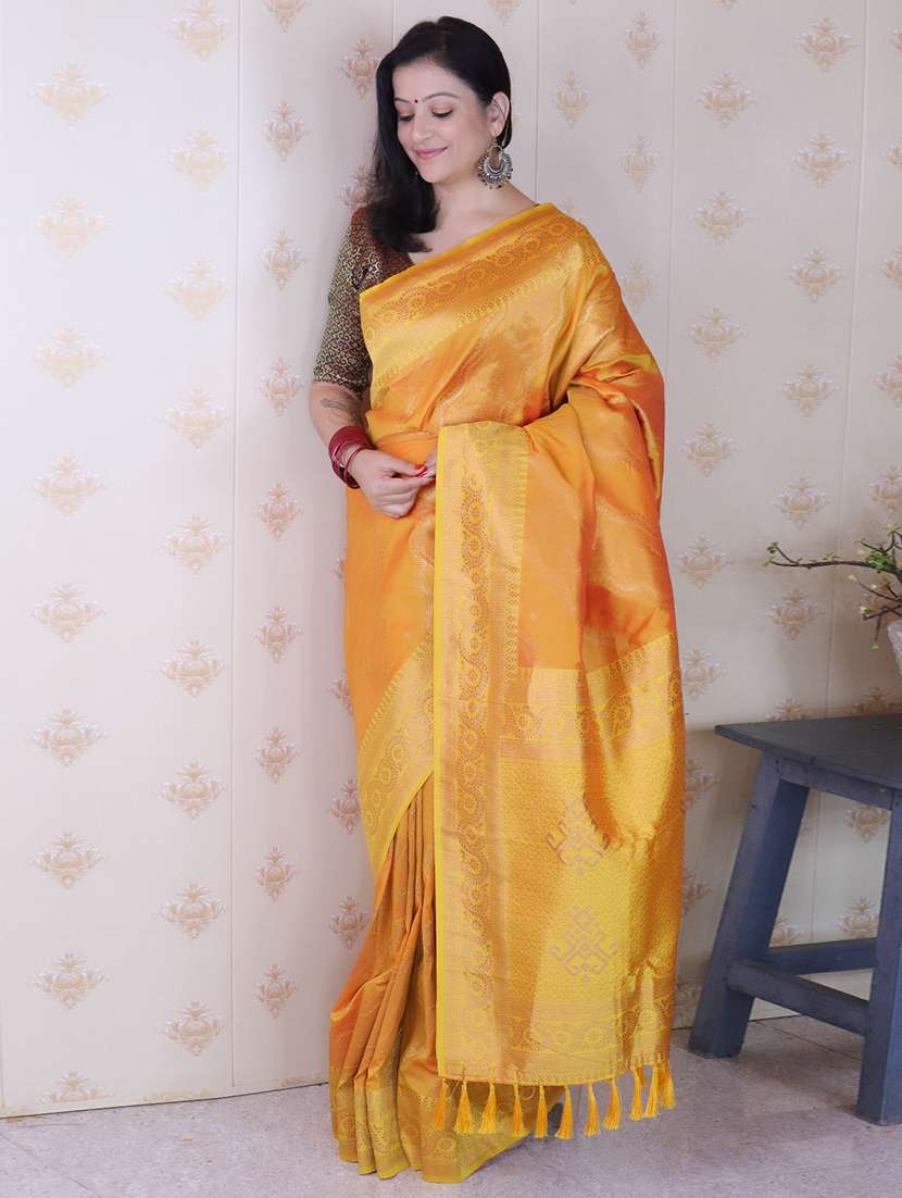 women self design banarasi saree with blouse - 22447561 -  Standard Image - 2