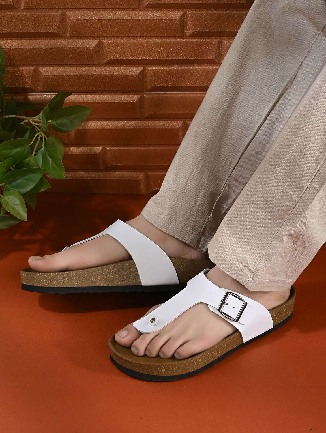men solid toe seperator sandal - 22447659 -  Standard Image - 2