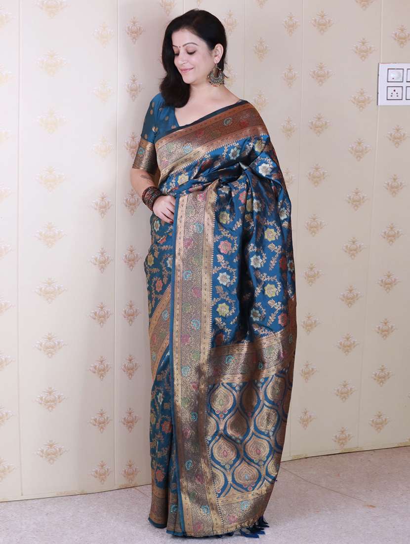 women self design banarasi saree with blouse - 22447788 -  Standard Image - 2