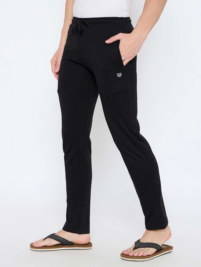 men black cotton blend  full length track pant