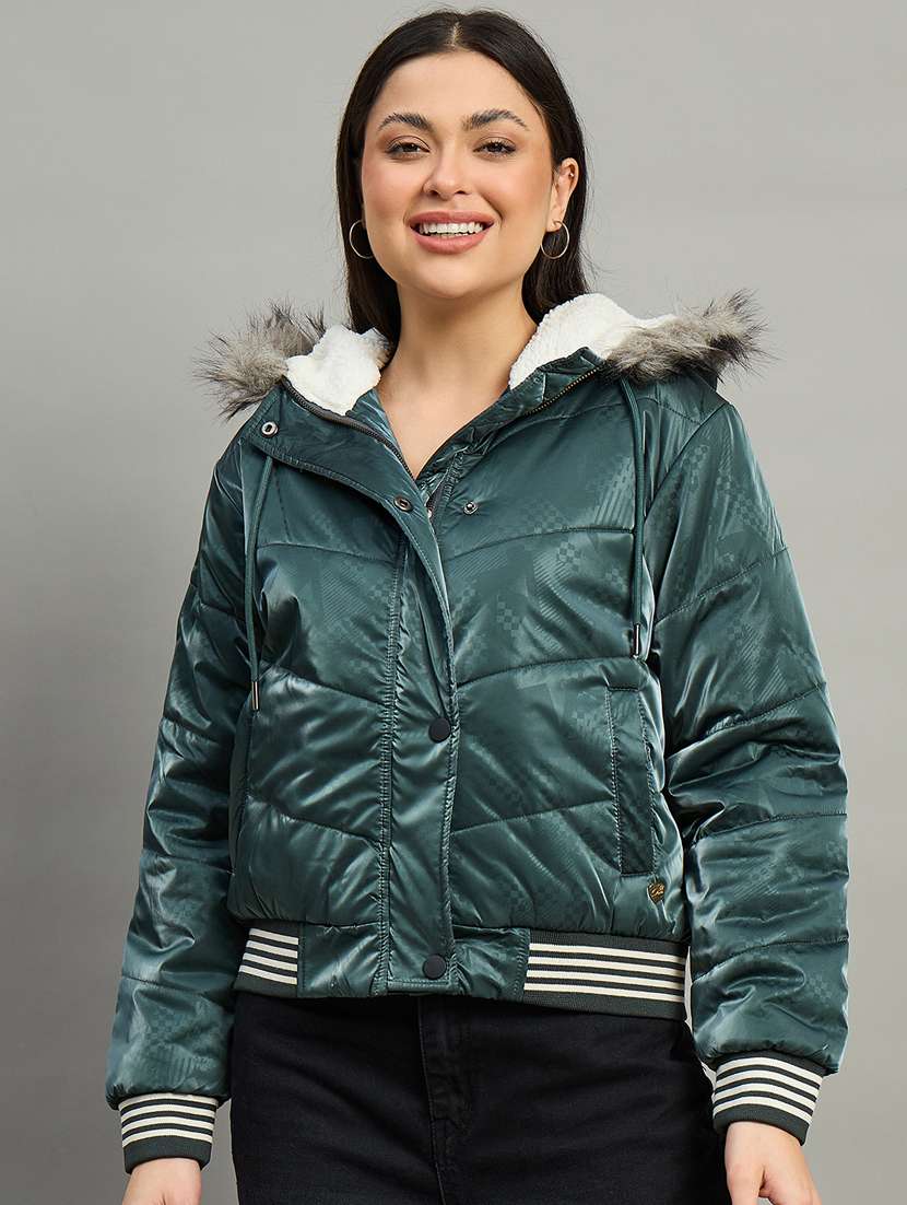 women long sleeve hooded puffer jacket
