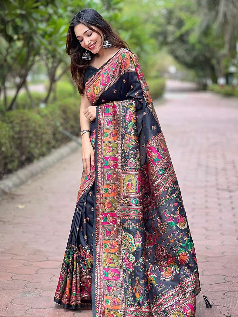 women self design banarasi saree with blouse - 22448420 -  Standard Image - 2