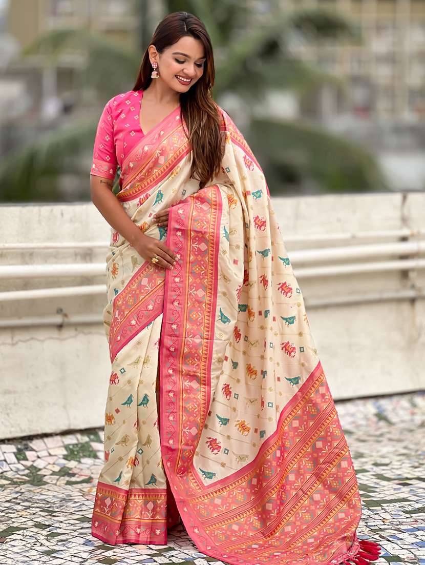 women self design patola saree with blouse - 22448930 -  Standard Image - 2
