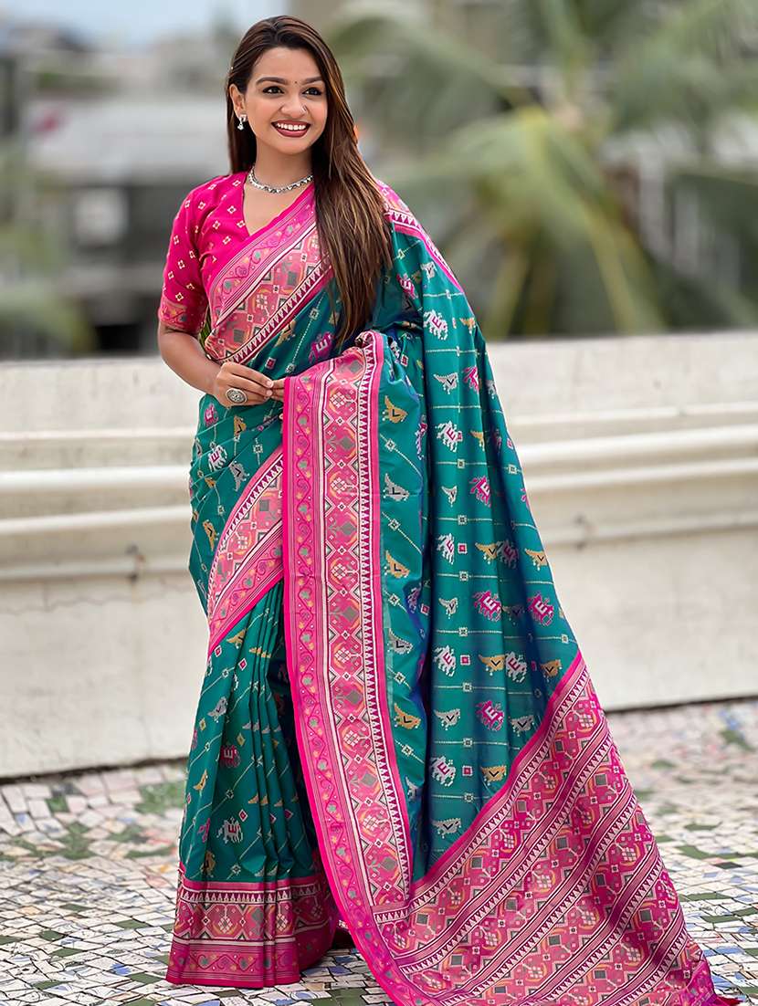 women self design patola saree with blouse - 22448934 -  Standard Image - 2