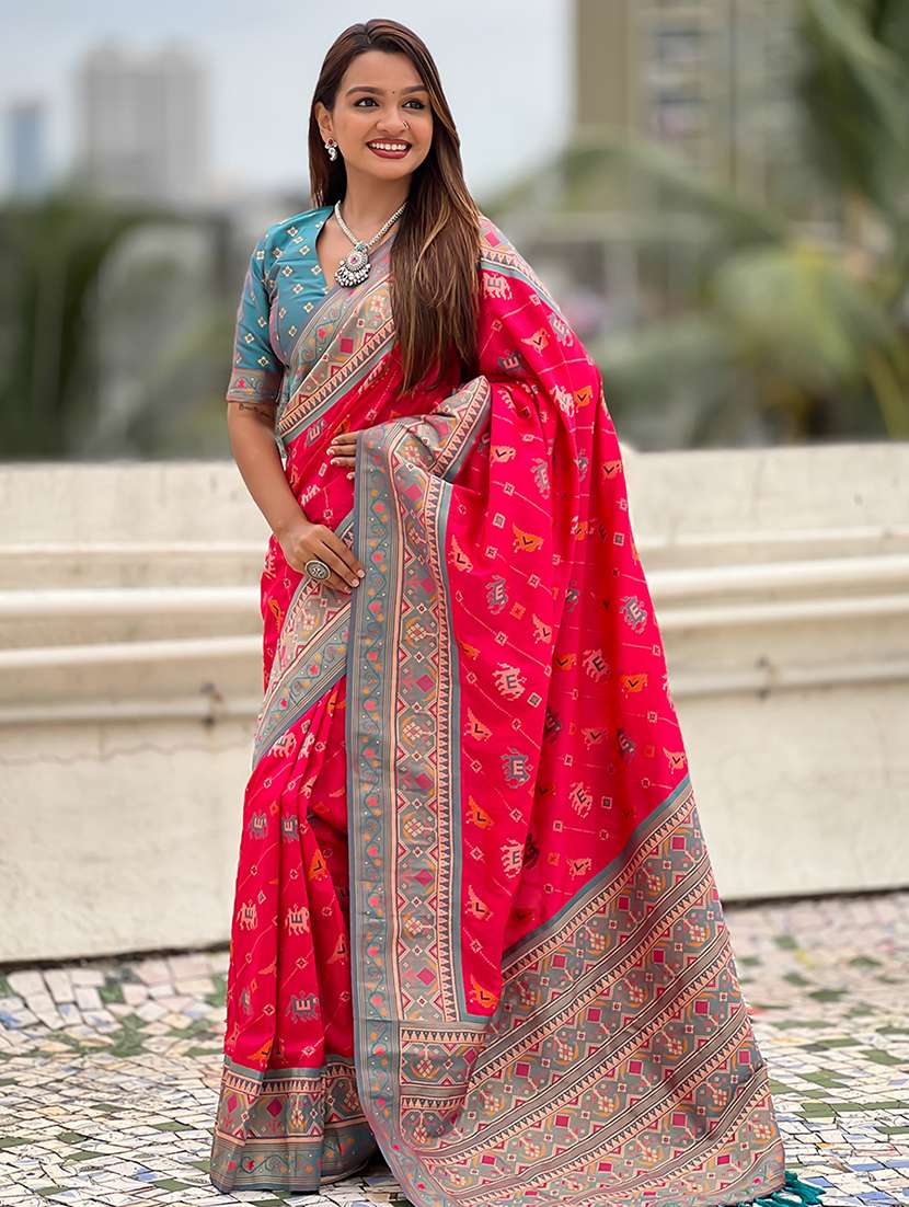 women self design patola saree with blouse - 22448935 -  Standard Image - 2