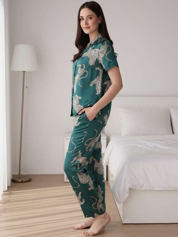 women printed nightwear pyjama set - 22449045 -  Standard Image - 2