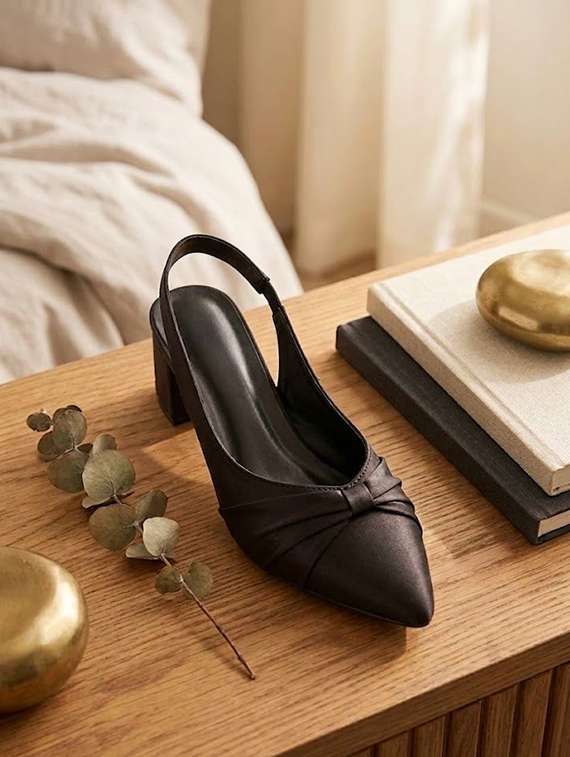 women black null sandal