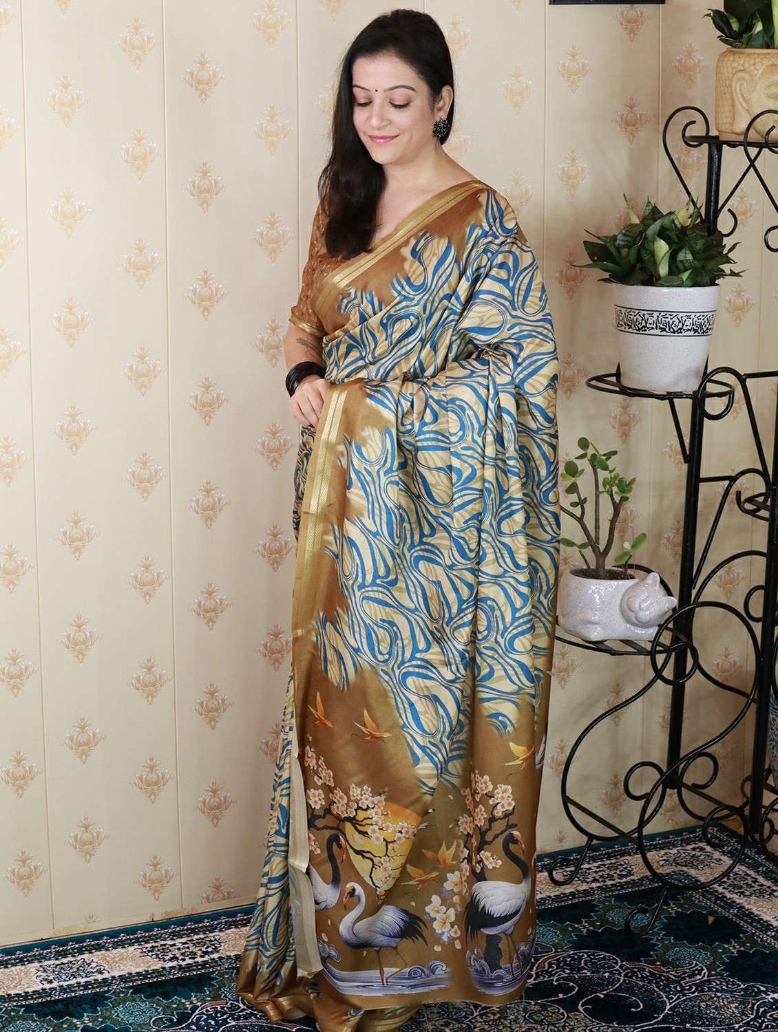 women printed casual wear saree with blouse - 22449715 -  Standard Image - 2