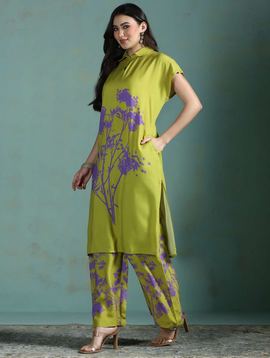 women green kurta pant set - 22449879 -  Standard Image - 2