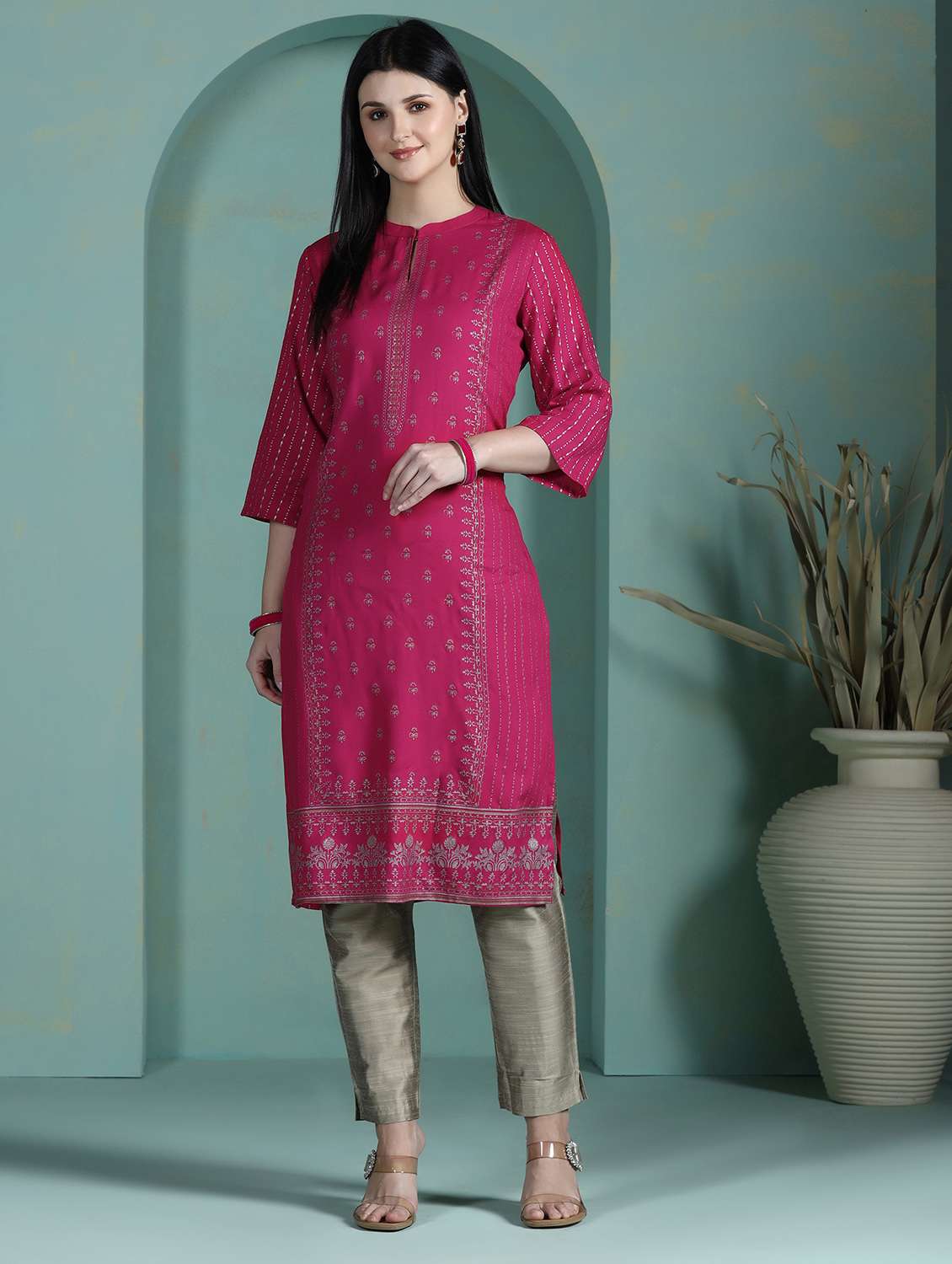  women fuchsia rayon straight kurta - 22449906 -  Standard Image - 2