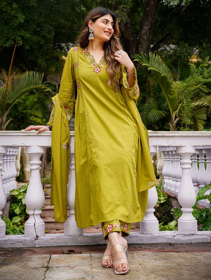women olive kurta pant set - 22451491 -  Standard Image - 2