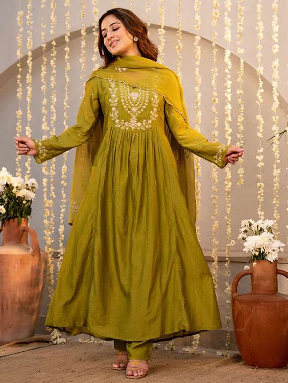 women olive kurta pant set - 22451879 -  Standard Image - 2
