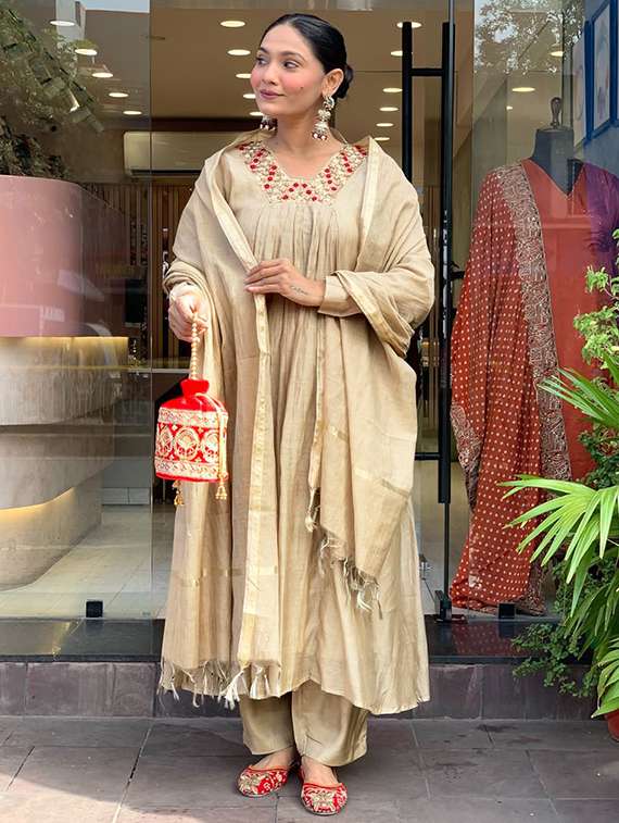 women beige self design kurta pant set - 22451902 -  Standard Image - 2