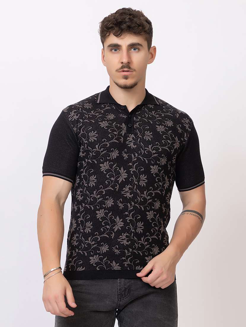 men off white cotton plain t-shirt - 22451952 -  Standard Image - 2