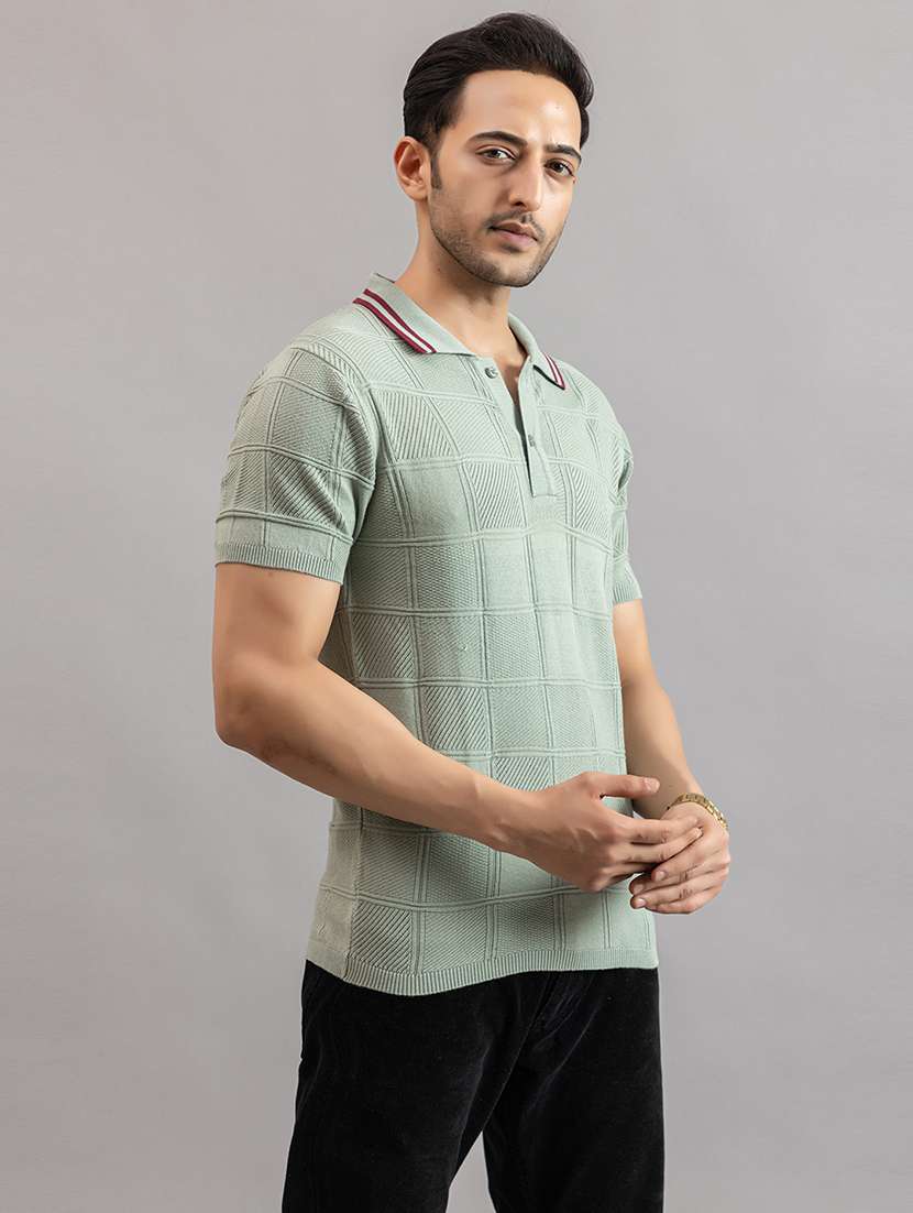men green cotton plain t-shirt - 22451981 -  Standard Image - 2