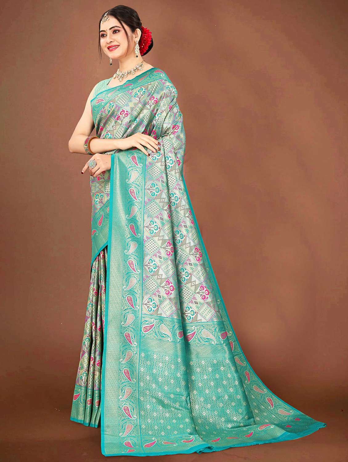 women self design kanjivaram saree with blouse - 22452280 -  Standard Image - 2