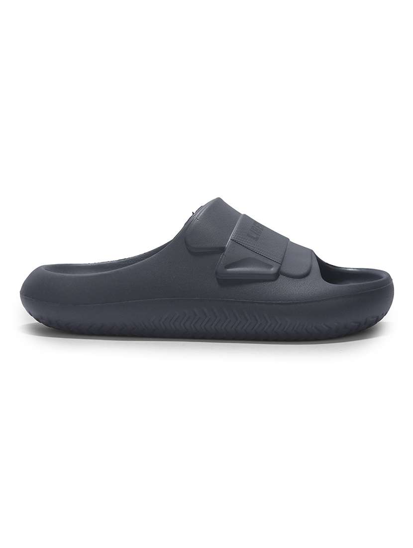 men solid slip on slider - 22452339 -  Standard Image - 2