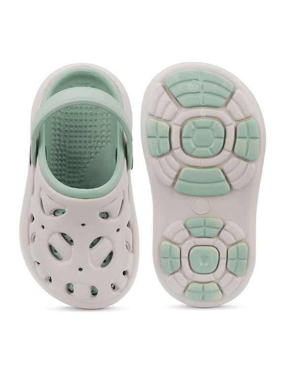 boys grey eva slippers & flip flop - 22452352 -  Standard Image - 2