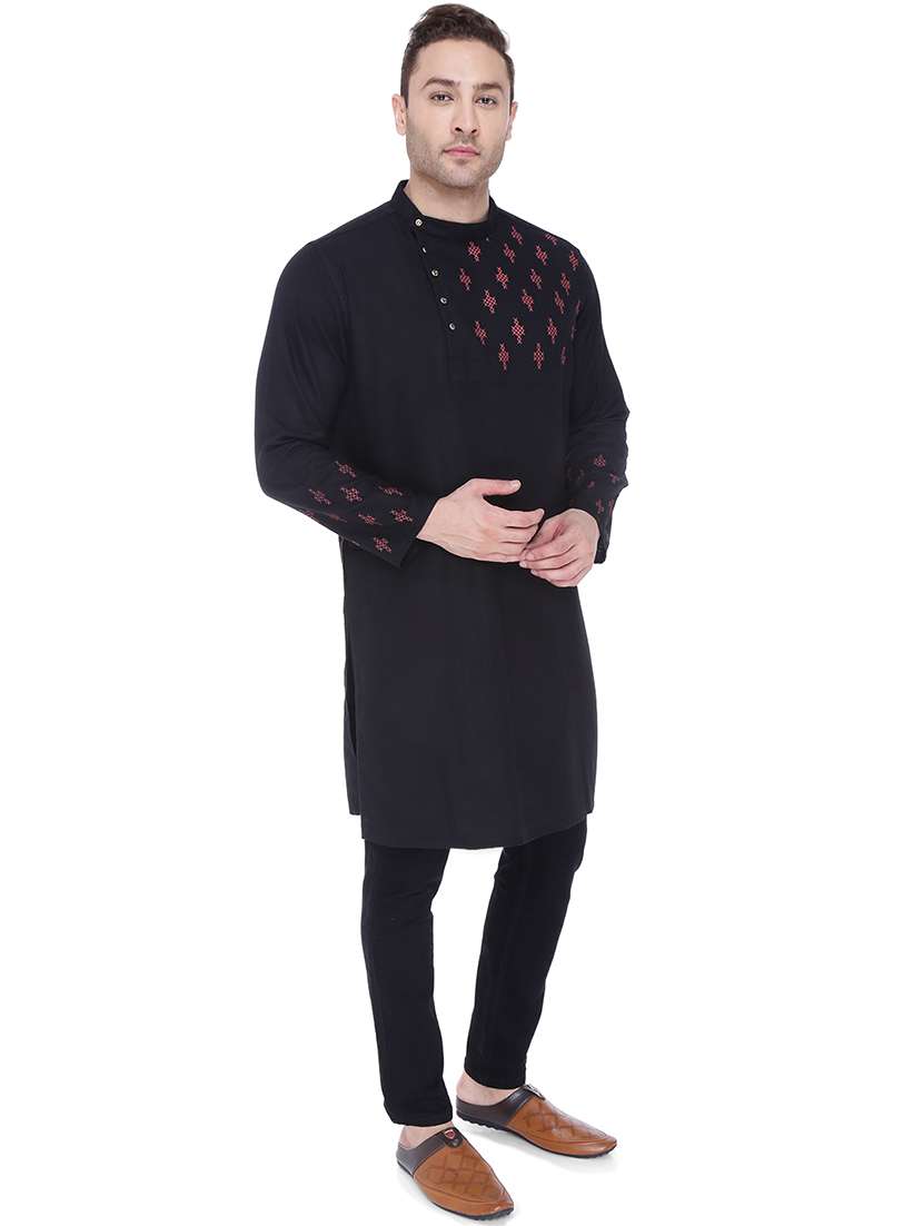 men embroidered mandarin neck long kurta  - 22453727 -  Standard Image - 2