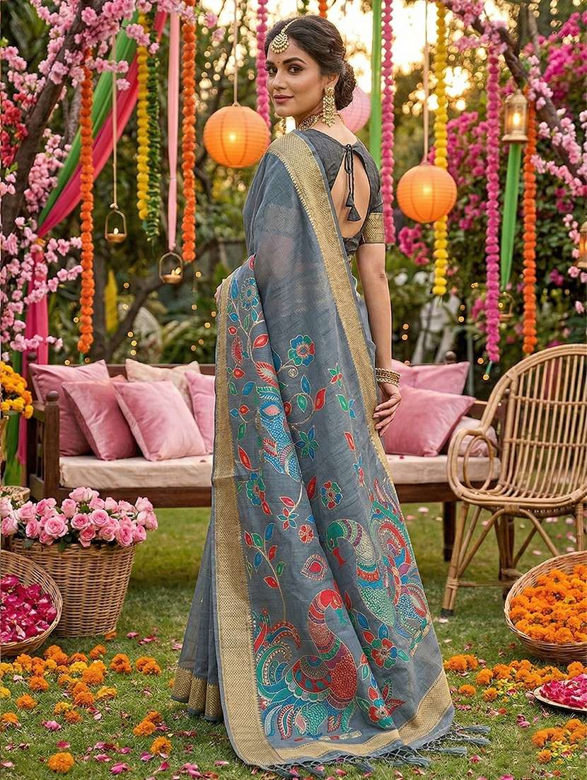 women self design bordered saree with blouse - 22453886 -  Standard Image - 2