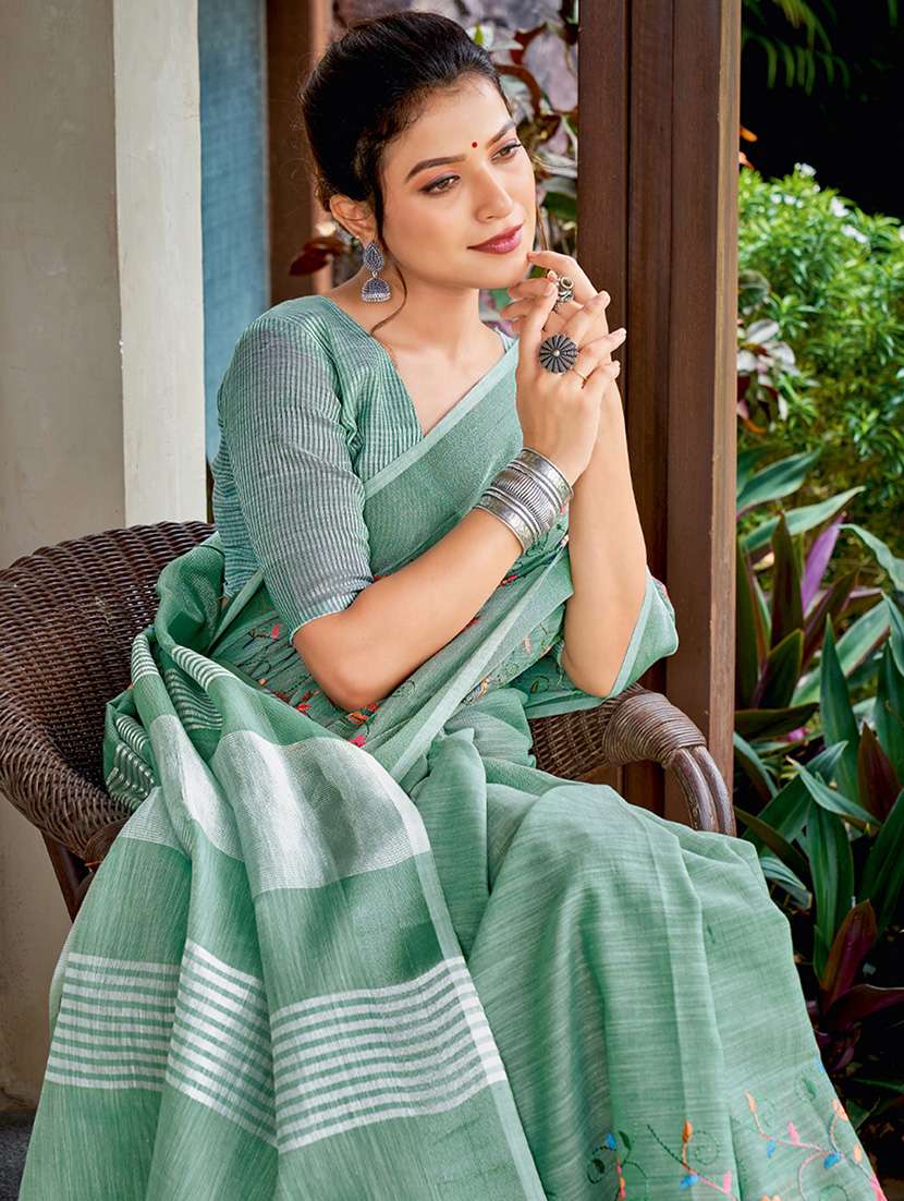 women solid with work embroidered saree with blouse - 22453915 -  Standard Image - 2