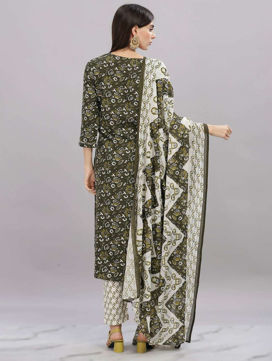 Women Floral Olive Suit Set - 22453971 -  Standard Image - 2