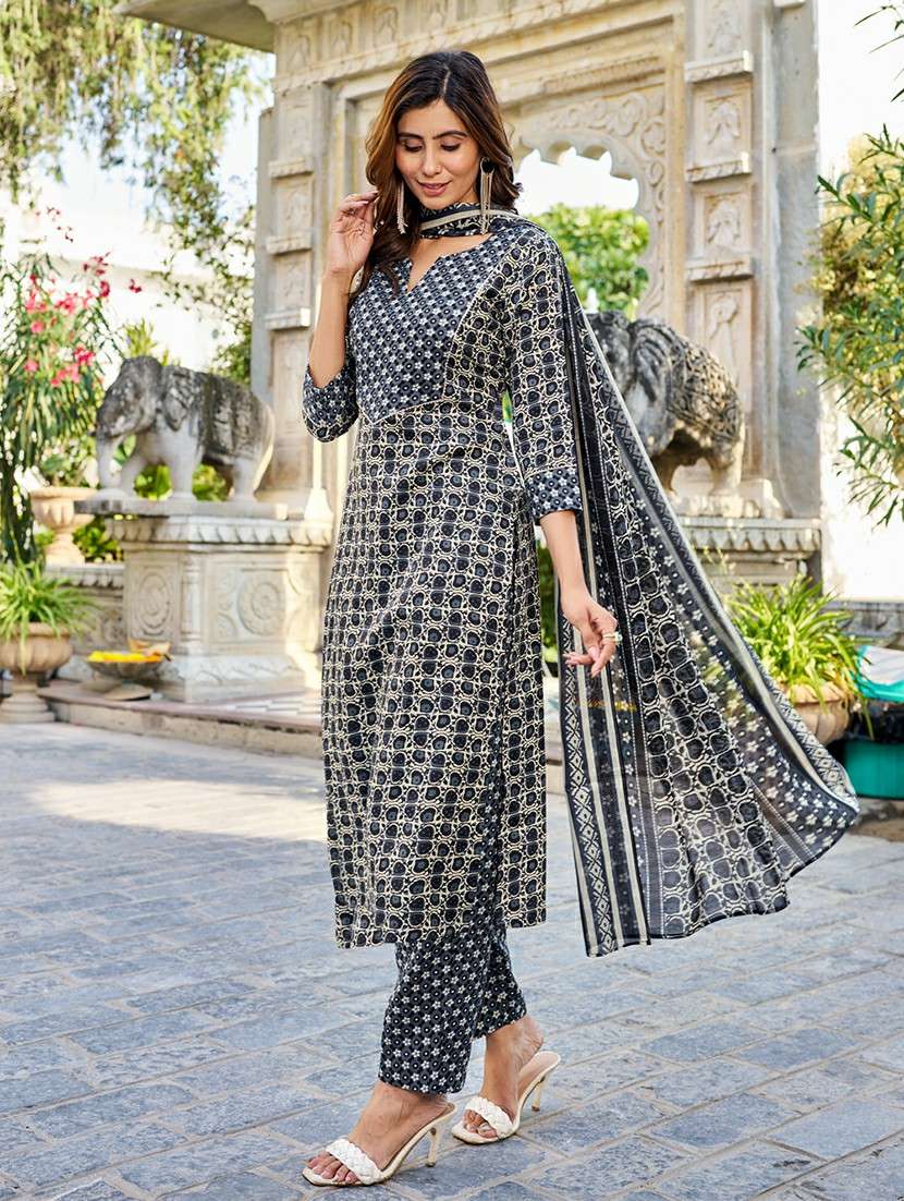 women printed three quarter sleeve kurta pant with dupatta set - 22454116 -  Standard Image - 2