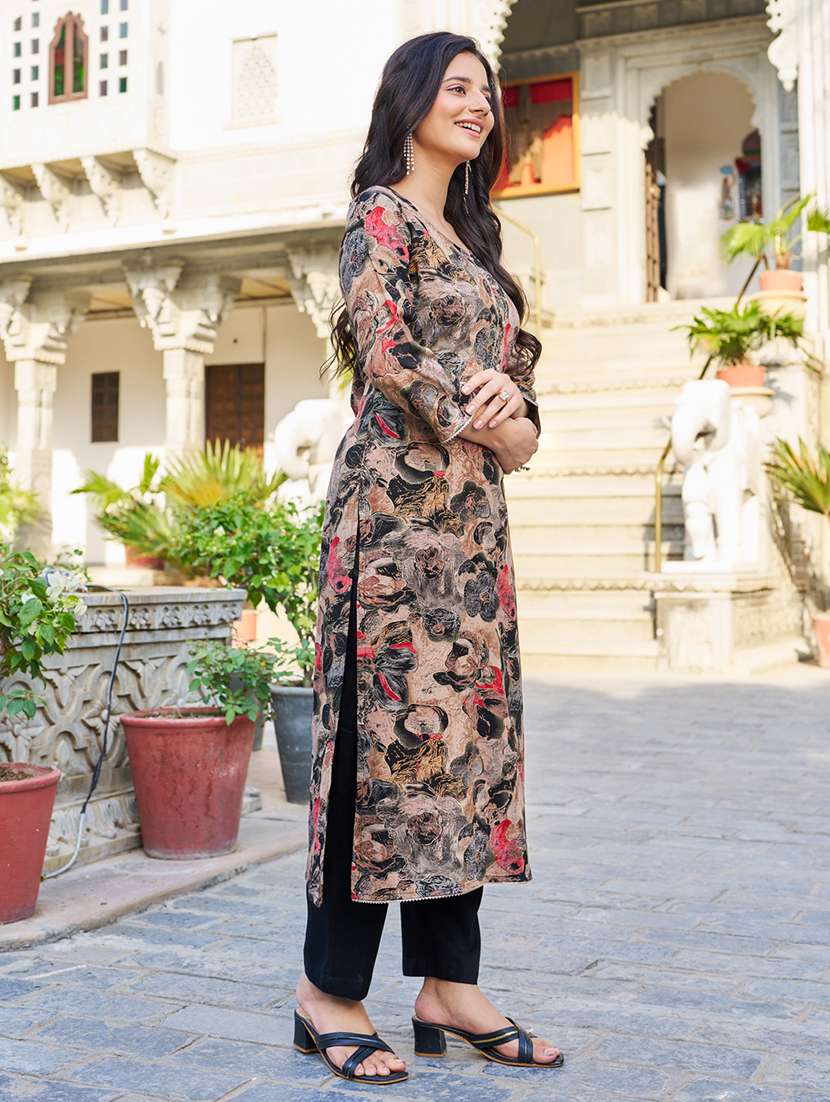 Women Printed Three Quarter Sleeve Kurta Pant Set - 22454123 -  Standard Image - 2