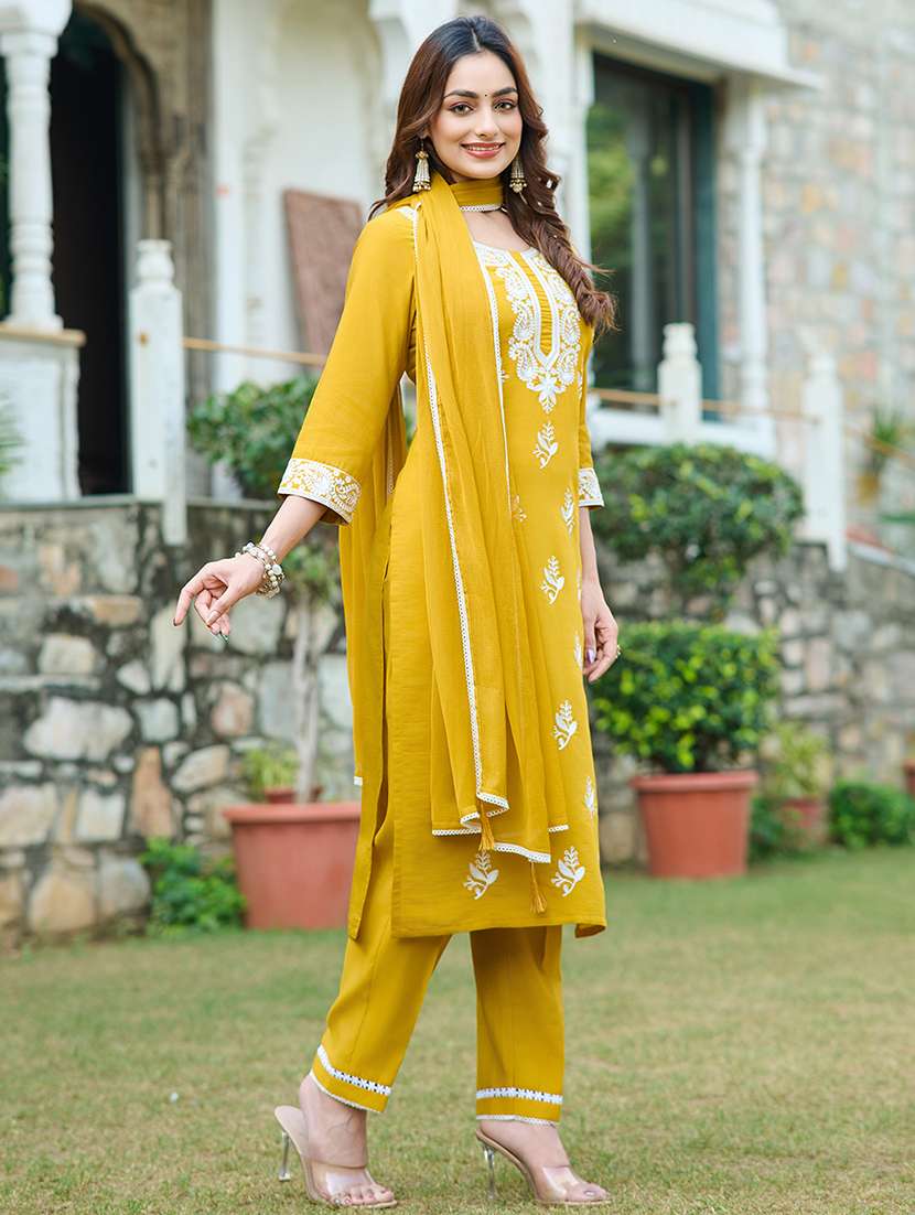 women solid with work three quarter sleeve kurta pant with dupatta set - 22454152 -  Standard Image - 2