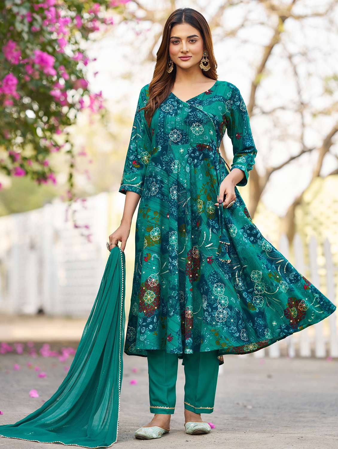 women printed three quarter sleeve kurta pant with dupatta set - 22454164 -  Standard Image - 2
