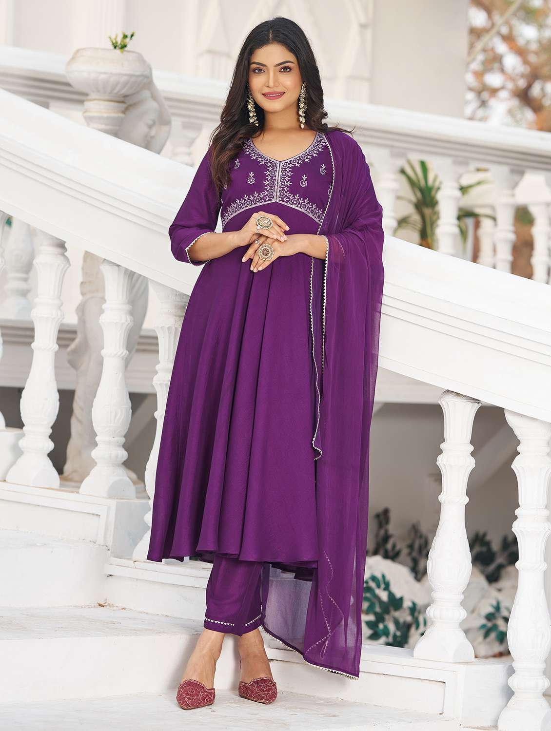 women solid with work three quarter sleeve kurta pant with dupatta set