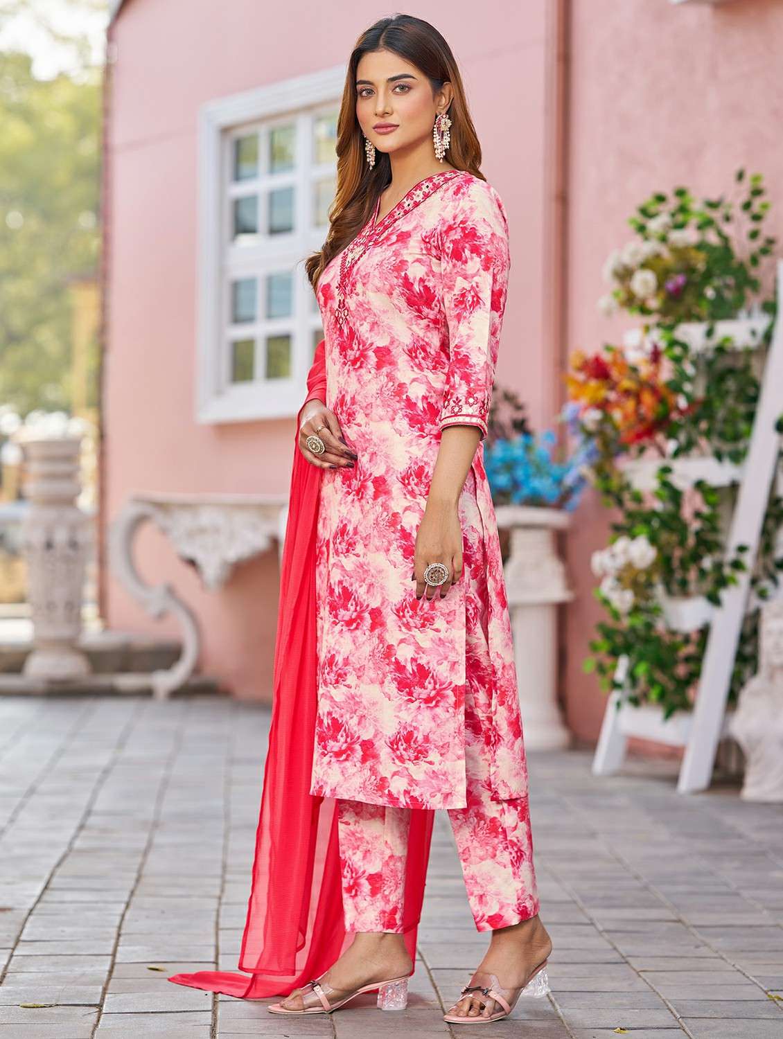 women printed three quarter sleeve kurta pant with dupatta set - 22454197 -  Standard Image - 2