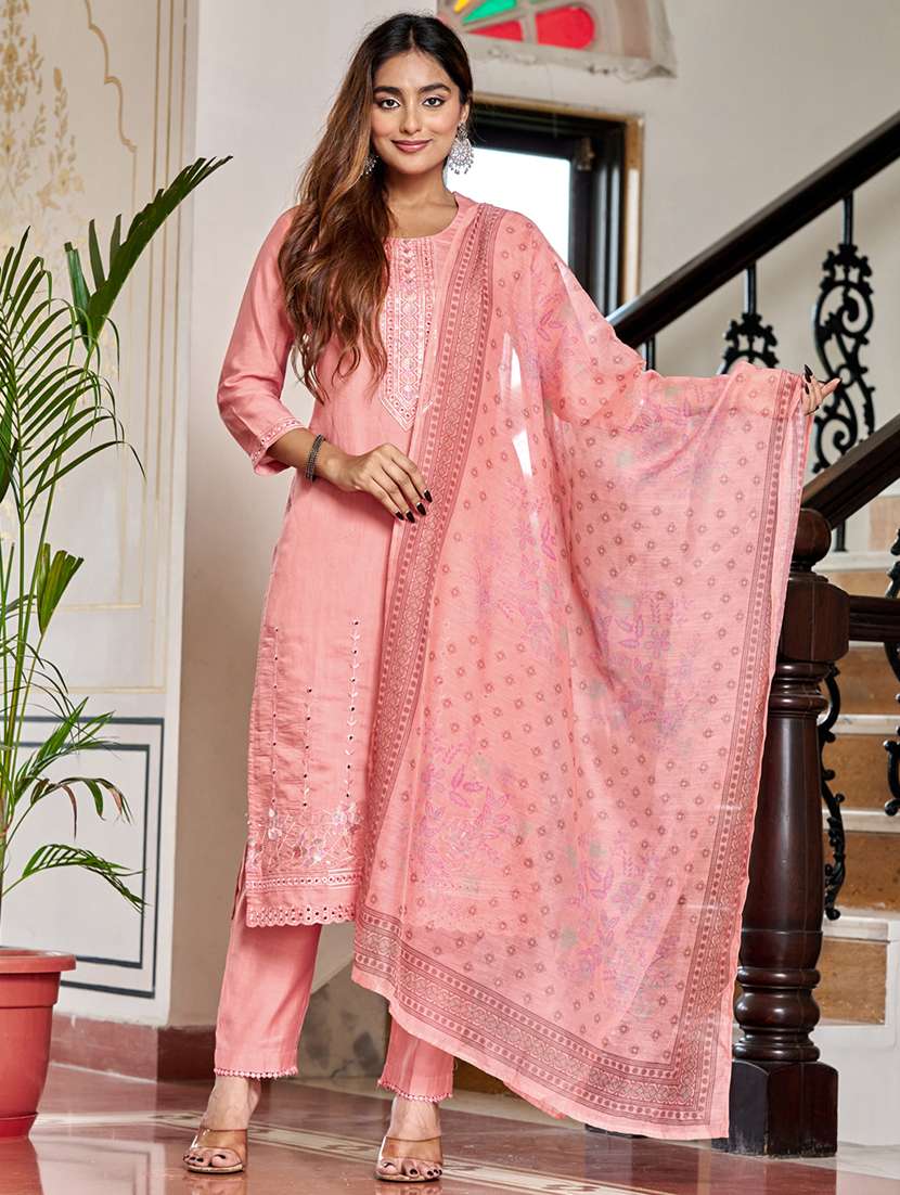 women solid with work three quarter sleeve kurta pant with dupatta set