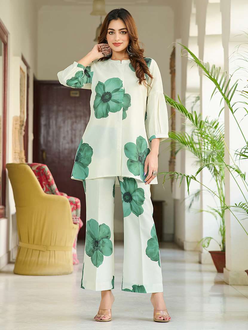 women printed three quarter sleeve ethnic co-ord set