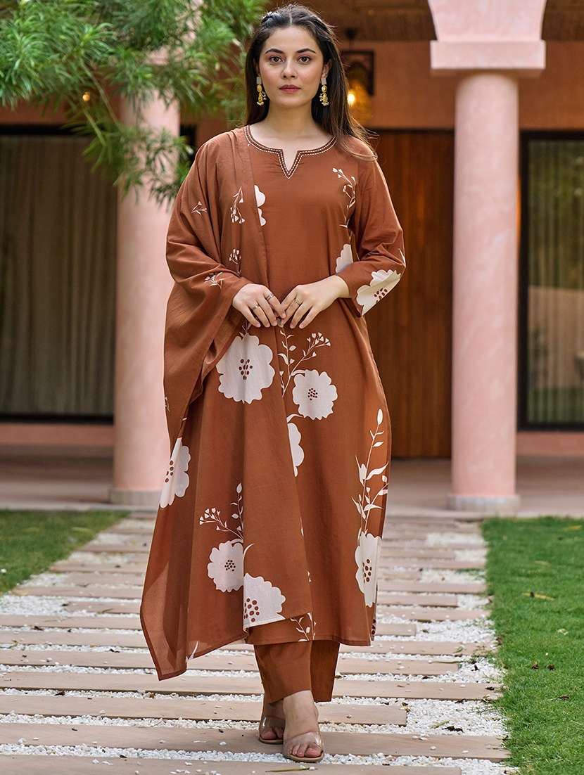 women brown silk blend straight kurta - 22455531 -  Standard Image - 2