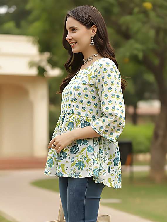 Women White Cotton Straight Kurti - 22456078 -  Standard Image - 2