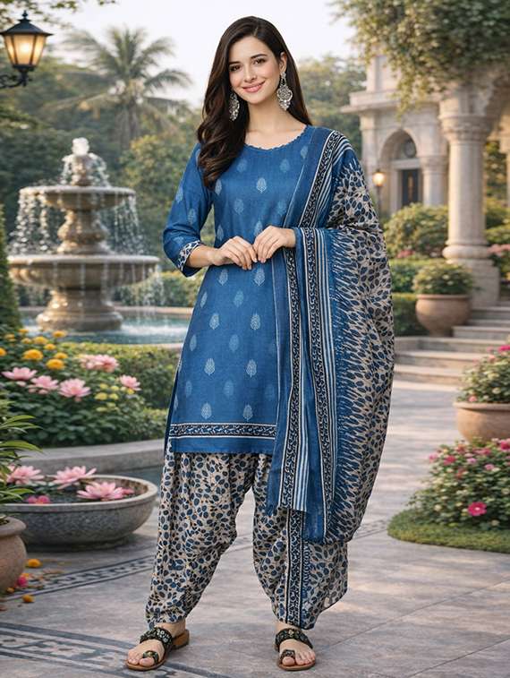 women blue kurta salwar set