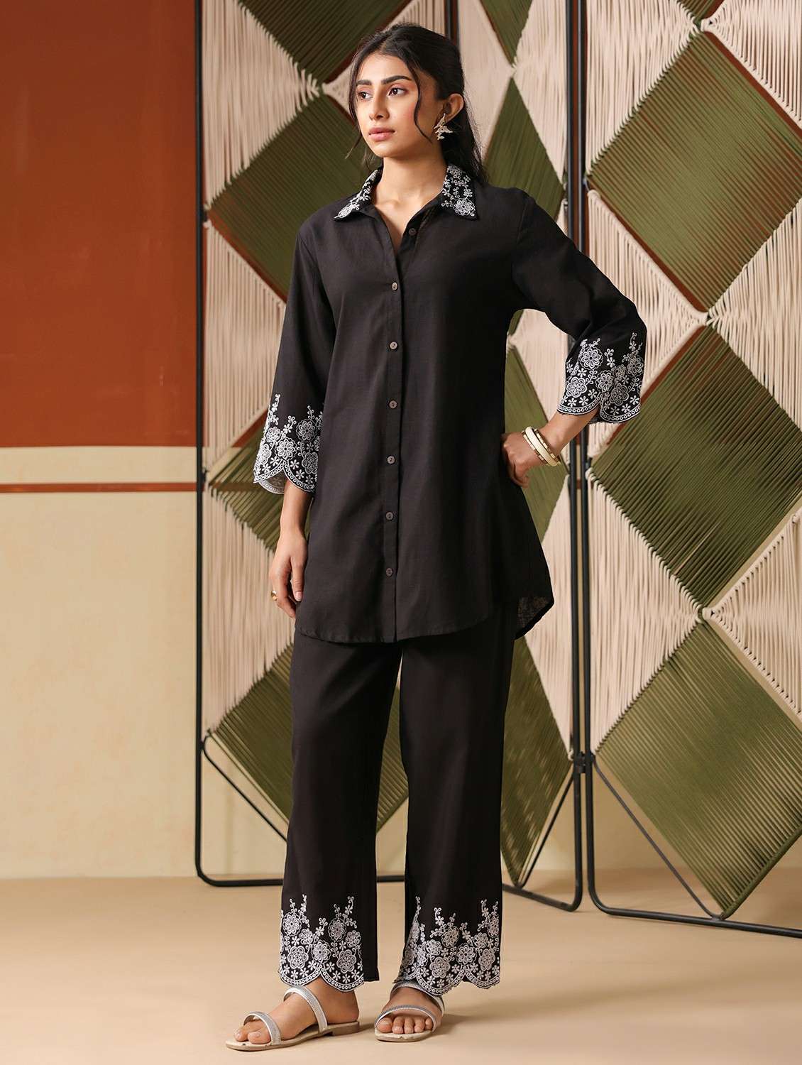 women black co-ord set - 22456324 -  Standard Image - 2