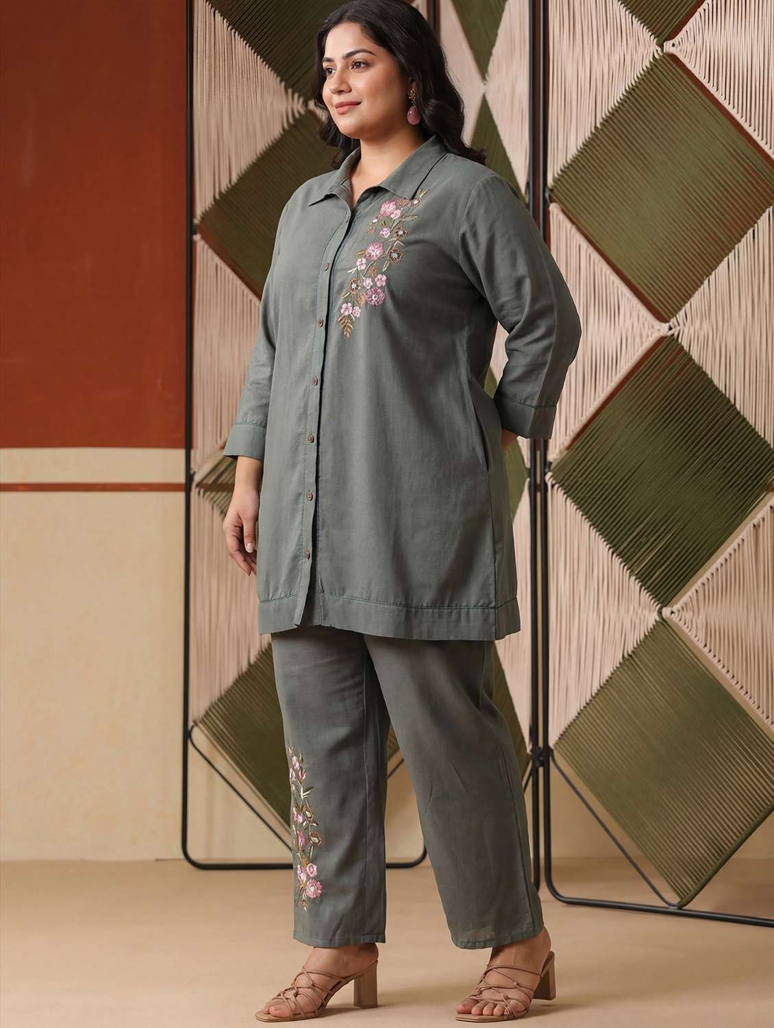 women green co-ord set - 22456333 -  Standard Image - 2