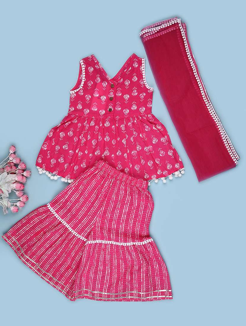 girls printed v neck kurta sharara set - 22457464 -  Standard Image - 2