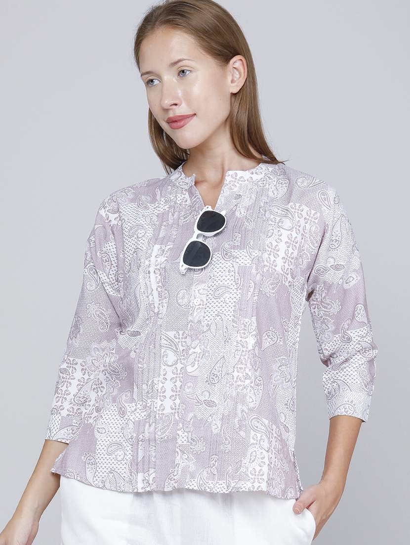 women printed three quarter sleeves regular top