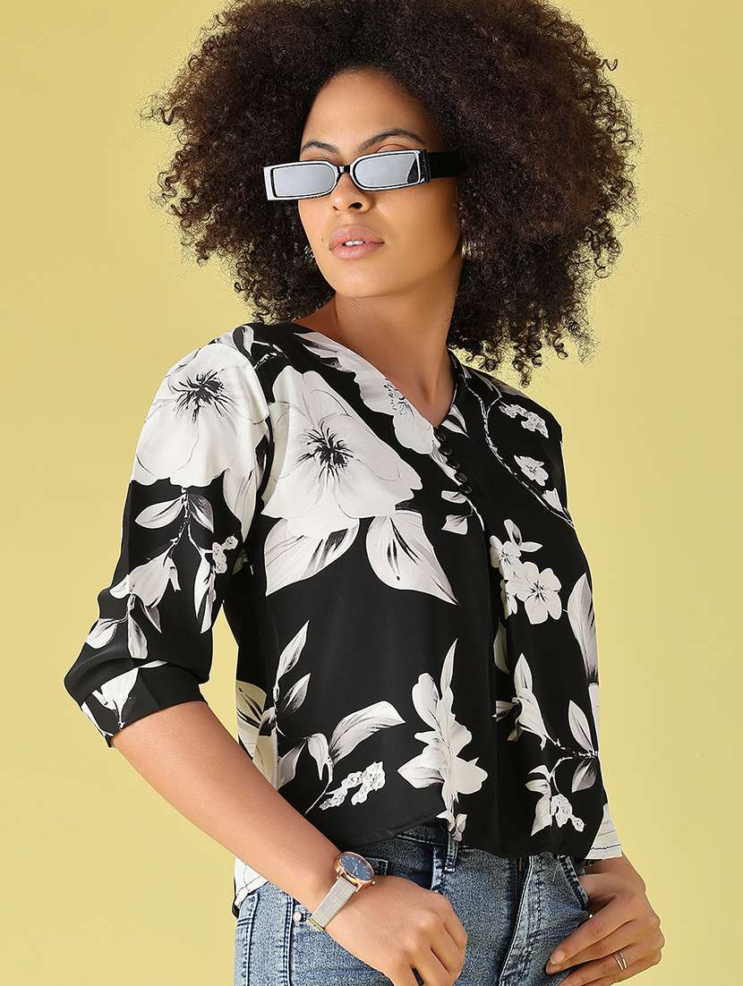 women printed three quarter sleeves regular top