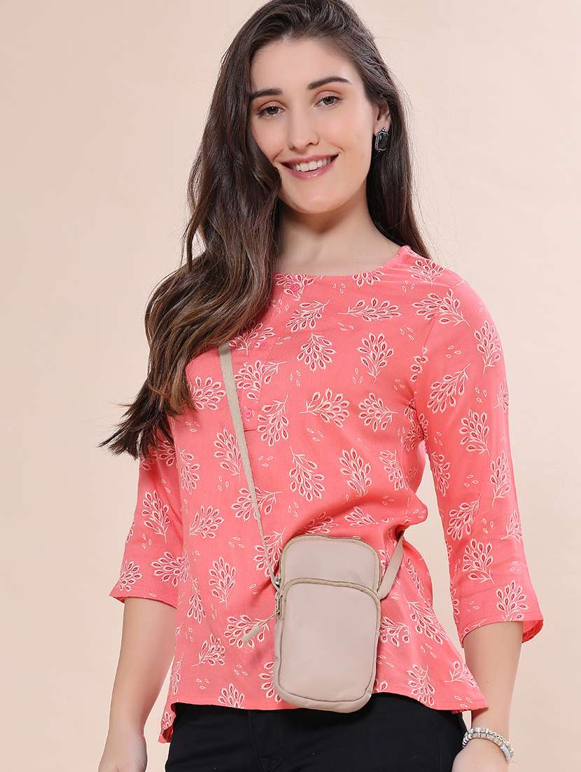 women printed three quarter sleeves regular top