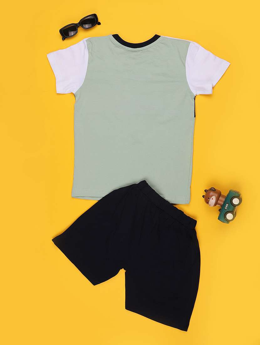 boys colourblocked round neck t-shirt and shorts set - 22458930 -  Standard Image - 2