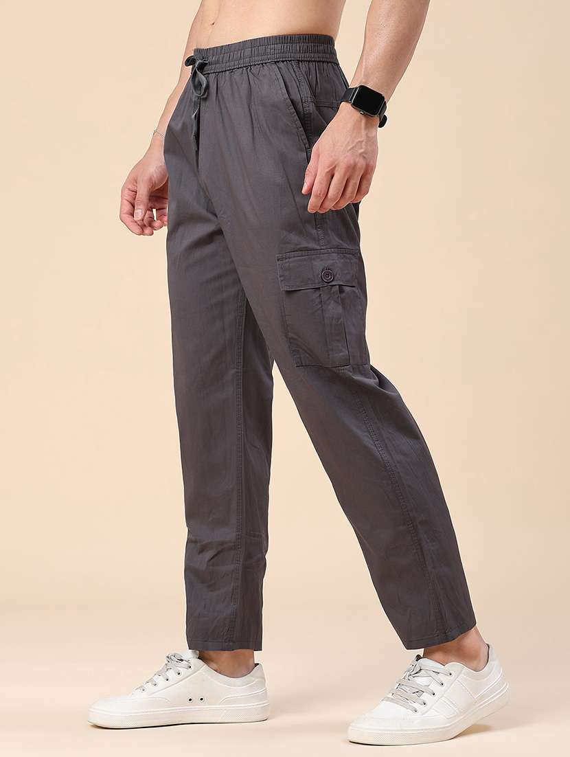 men solid mid rise regular fit cargo  - 22459765 -  Standard Image - 2