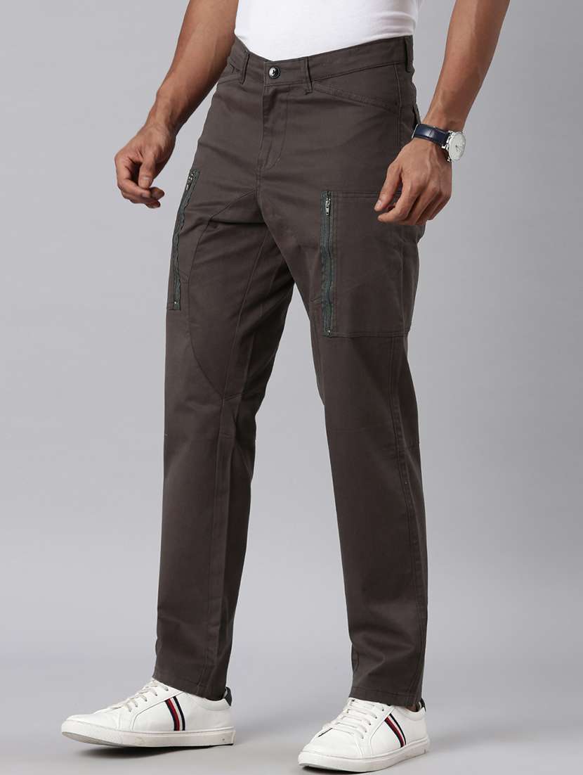 men solid mid rise regular fit cargo  - 22461032 -  Standard Image - 2
