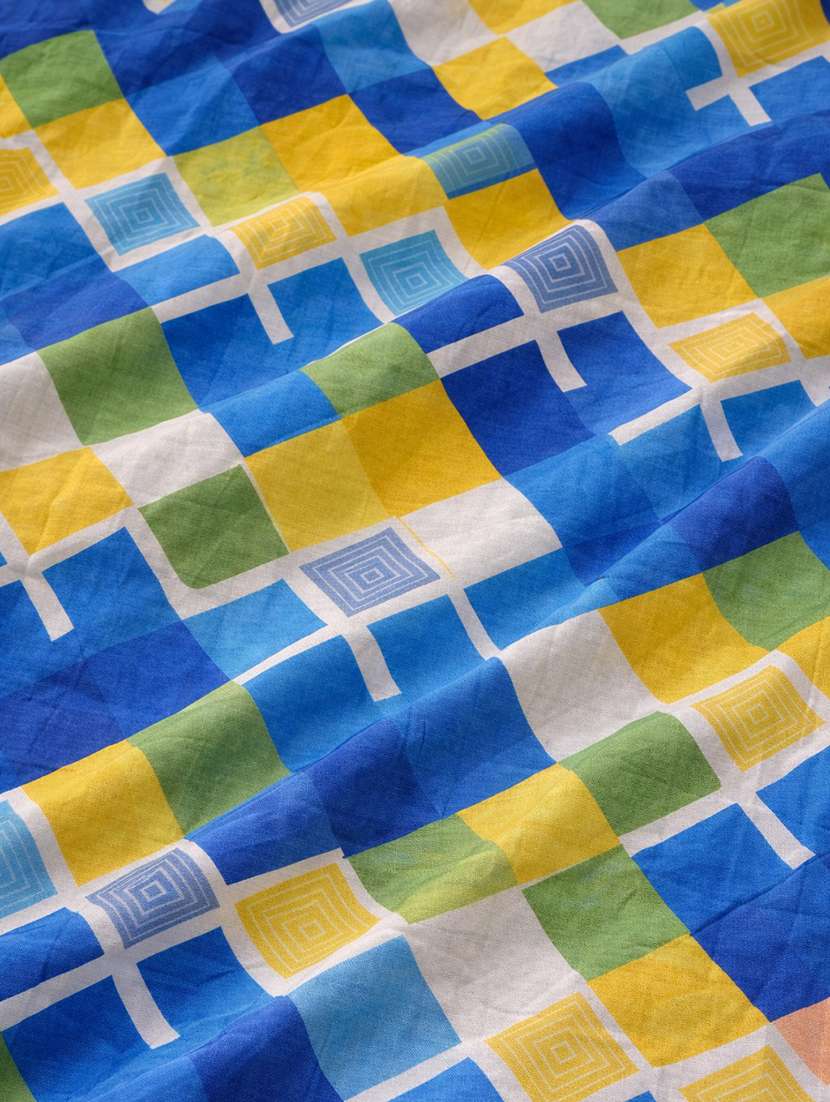 women geometric printed scarf - 22461159 -  Standard Image - 2
