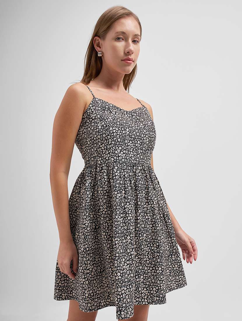 women printed a-line shoulder strap casual dress - 22462248 -  Standard Image - 2